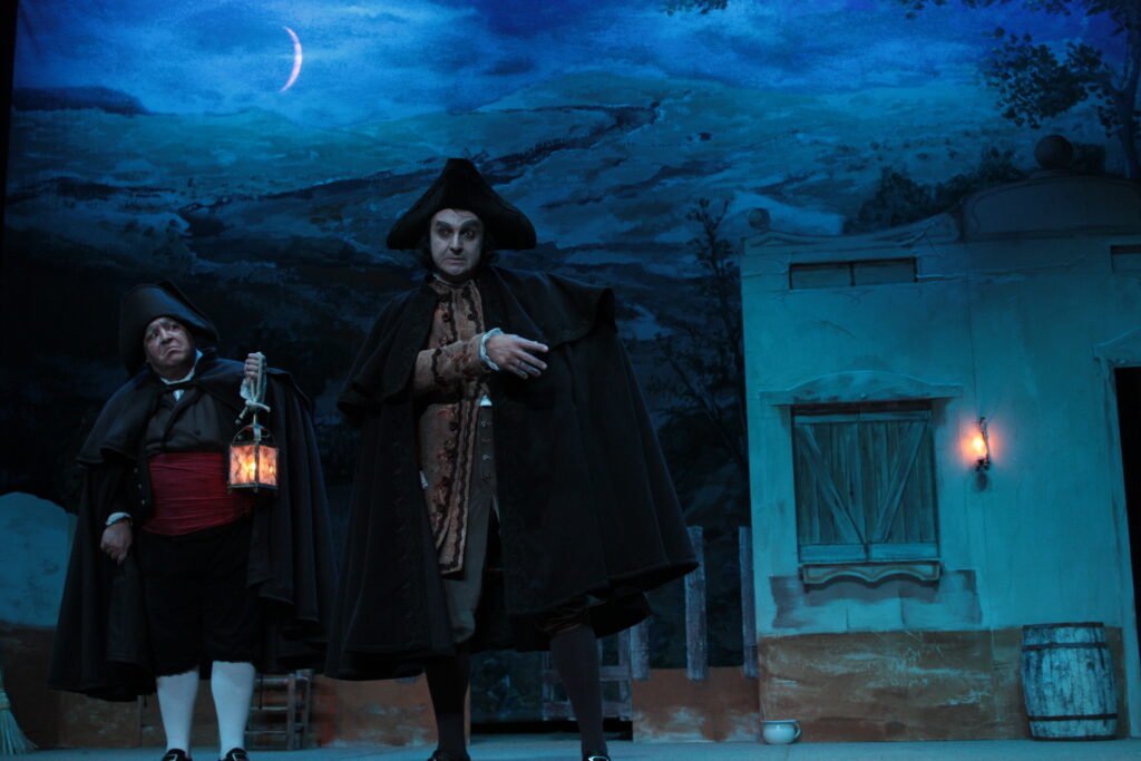 2010 EL SOMBRERO DE TRES PICOS 2